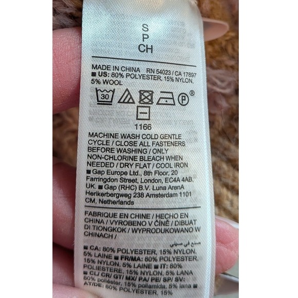 Gorpcore Cozy Chunky Outdoors Tan Pink Black Fair Isle Snowflake S Sweater NWT - Picture 10 of 13